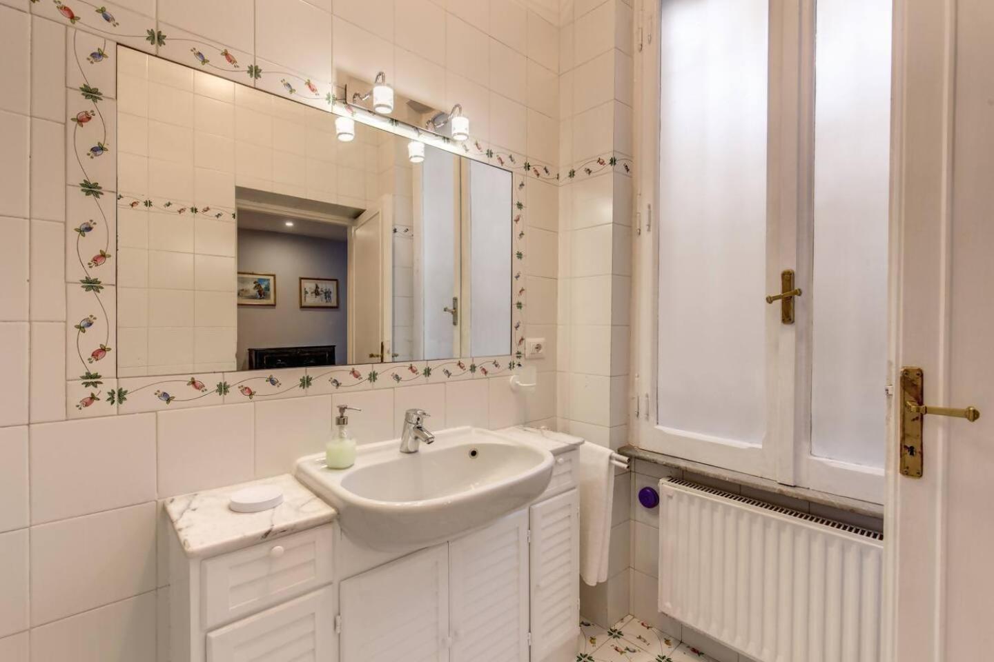 Lovely Flat By The Vatican โรม ภายนอก รูปภาพ